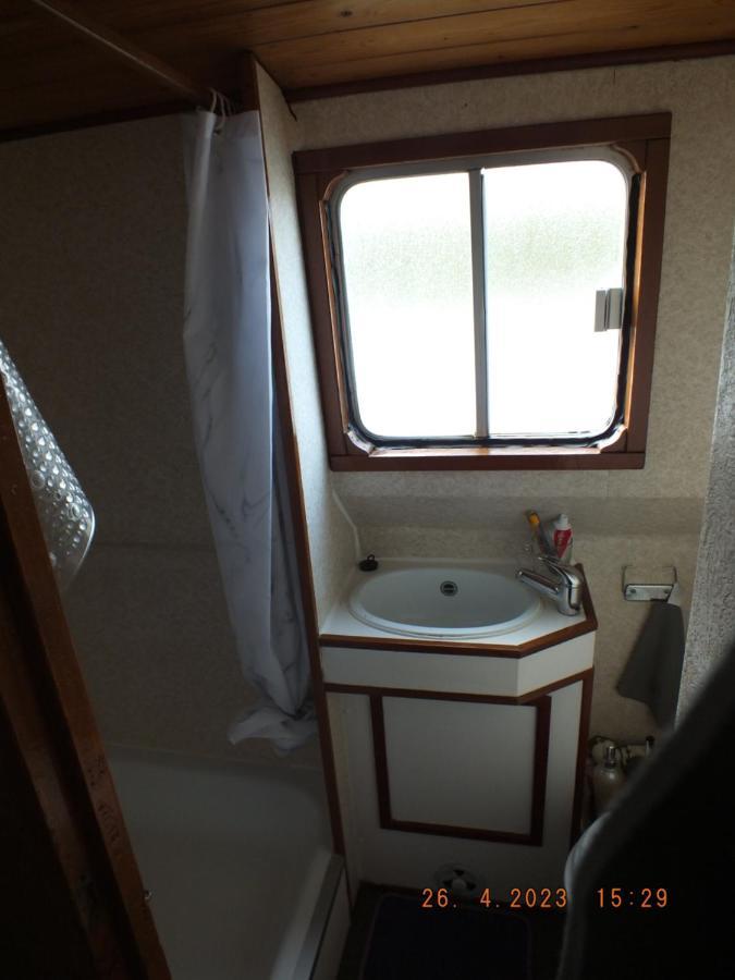 Zouw Hausboat Zakotven -Pouze Ubytovani Roudnice nad Labem Kültér fotó