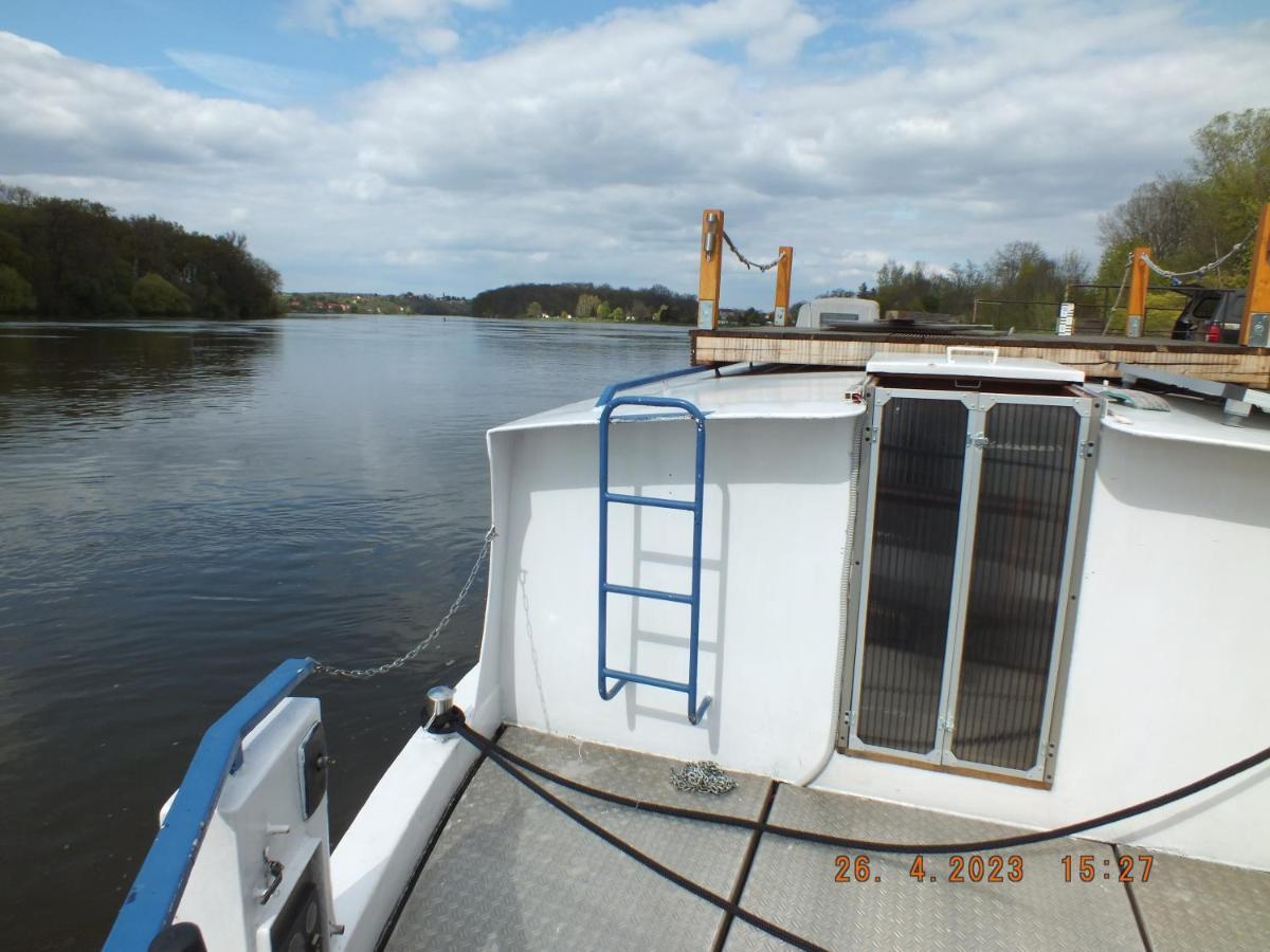 Zouw Hausboat Zakotven -Pouze Ubytovani Roudnice nad Labem Kültér fotó