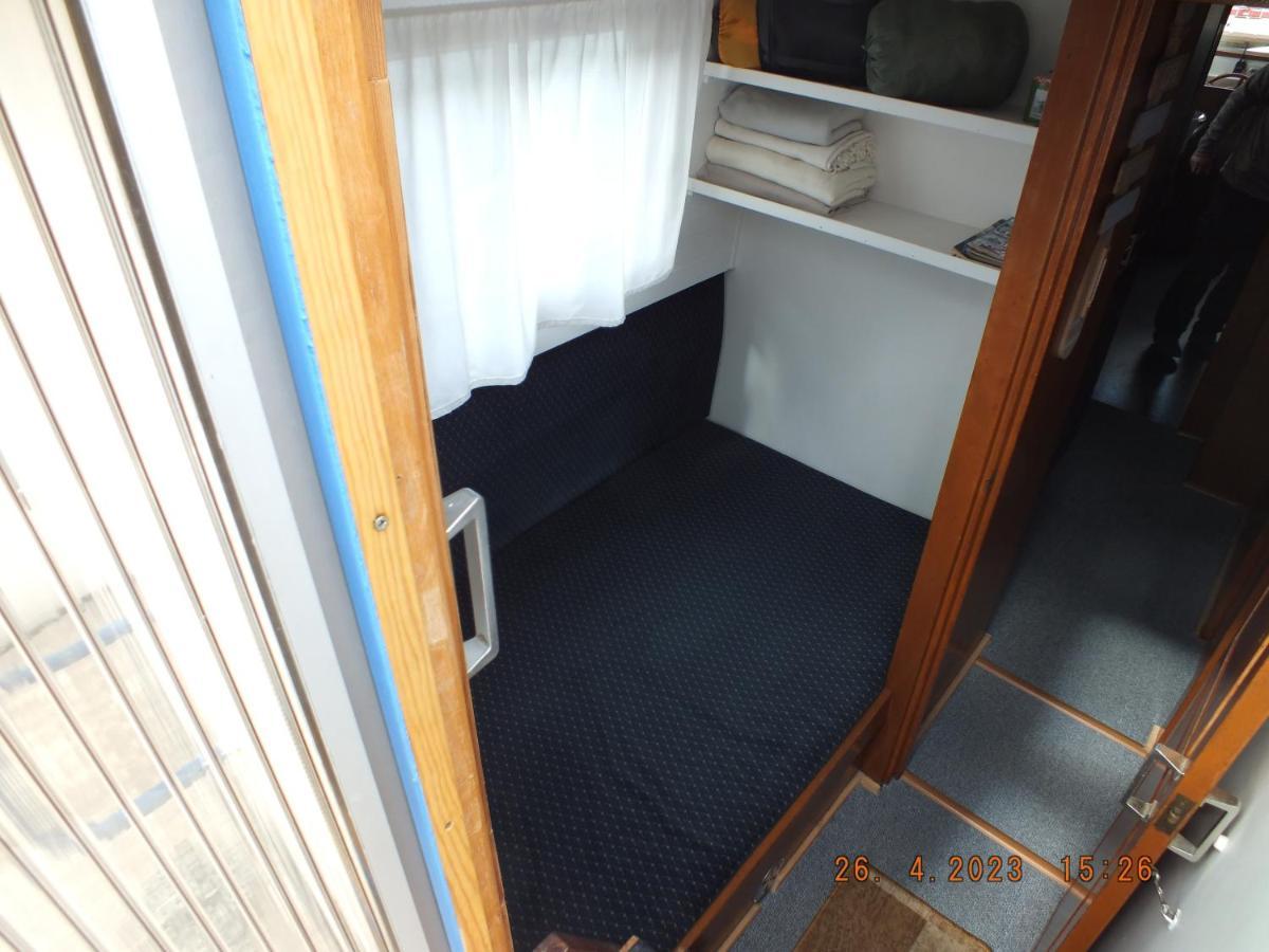 Zouw Hausboat Zakotven -Pouze Ubytovani Roudnice nad Labem Kültér fotó
